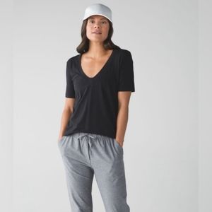 Lululemon Short Sleeve Love V-Neck Tee